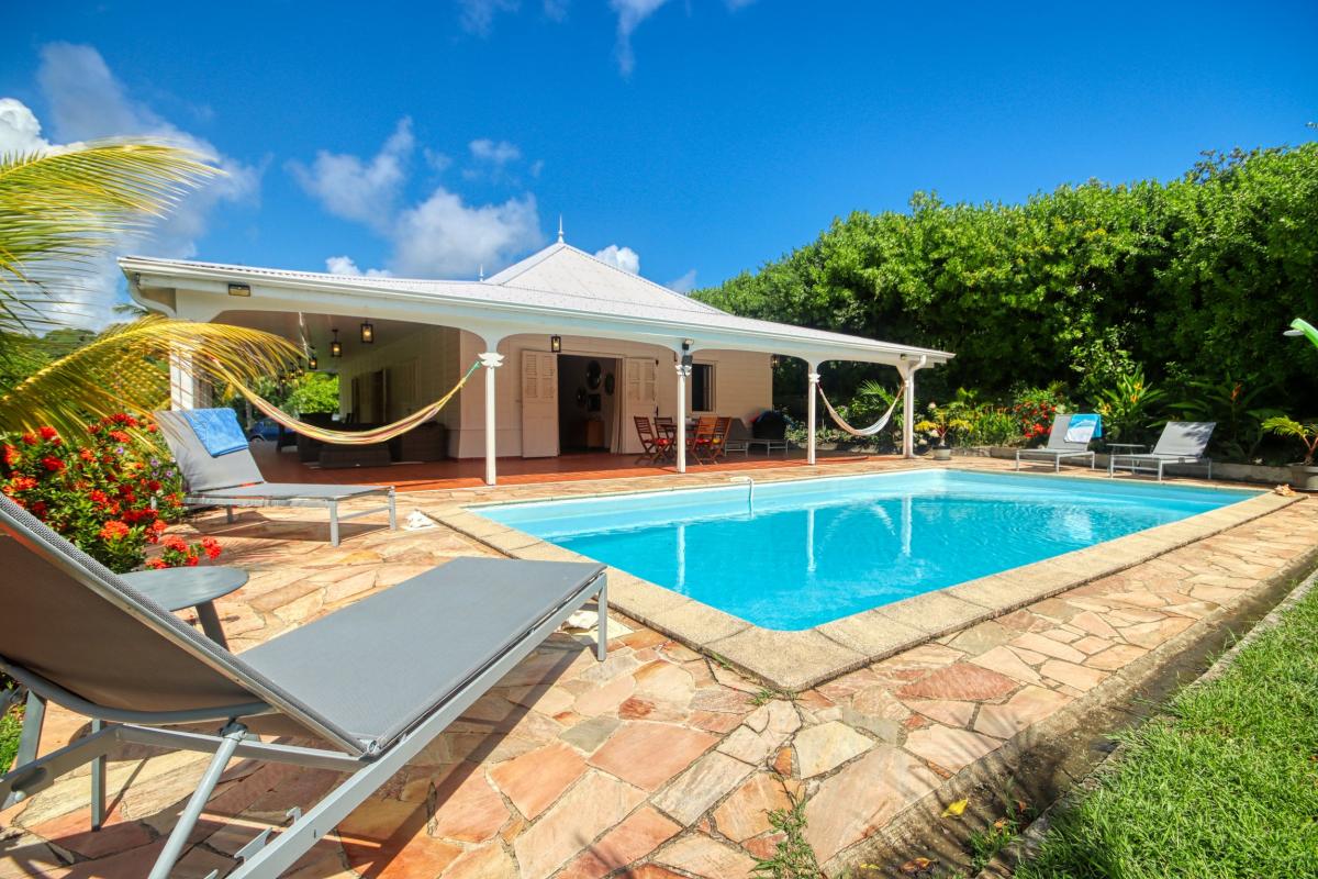Location maison Martinique-Piscine et villa